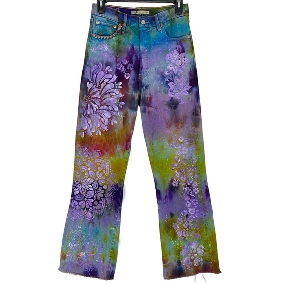 Levis Rib Cage Crop Flare Jeans Waist 26 Womens Size 2 XS Tie Dye Painted Levi’s - Picture 1 of 16